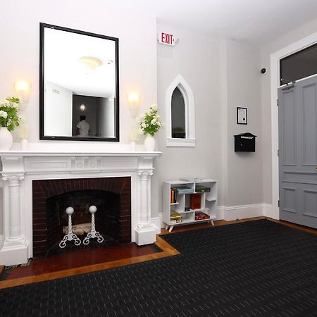 Large Stylish Newbury Street Studio W/ Kitchen บอสตัน ภายนอก รูปภาพ