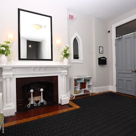 Large Stylish Newbury Street Studio W/ Kitchen บอสตัน ภายนอก รูปภาพ