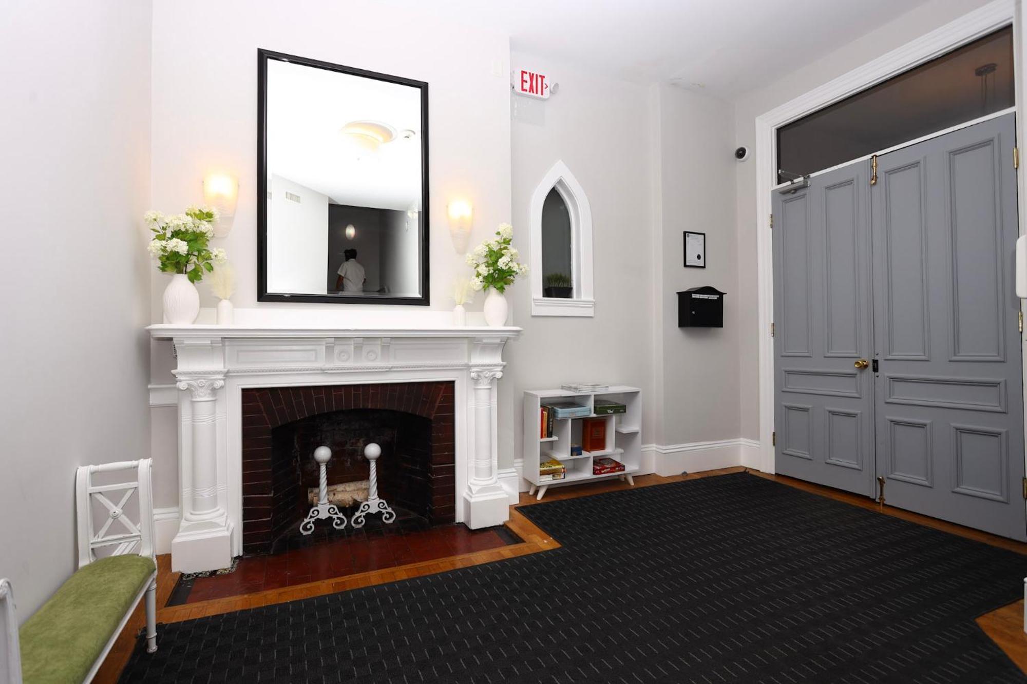 Large Stylish Newbury Street Studio W/ Kitchen บอสตัน ภายนอก รูปภาพ