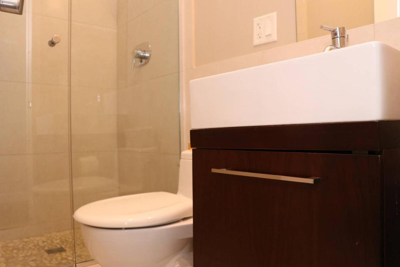 Large Stylish Newbury Street Studio W/ Kitchen บอสตัน ภายนอก รูปภาพ